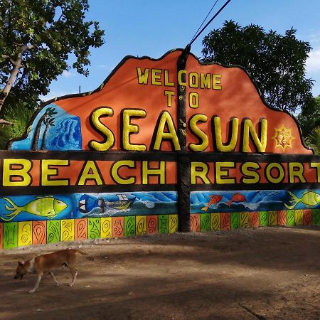 Seasun Beach Resort & Hotel Lucapon Екстериор снимка